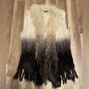 Dolce Cabo Ombre Faux Fur Fringe Vest in Cream, Gray & Black